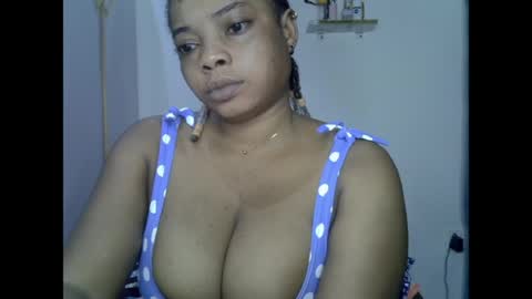 Snapshot of naughtyxcuntx chatting on 05.24.26 naughtyxcuntx online show from 05.24.26