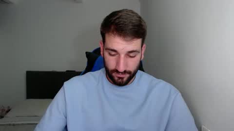 Snapshot of naugthy18boy chatting on 01.14.25 Nico online show from 01.14.25