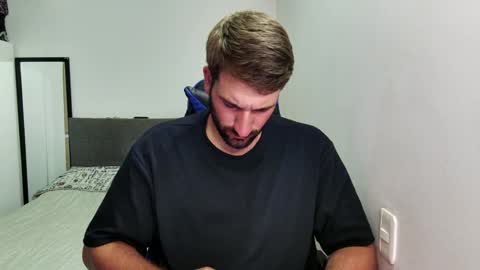 Snapshot of naugthy18boy chatting on 02.09.26 Nico online show from 02.09.26