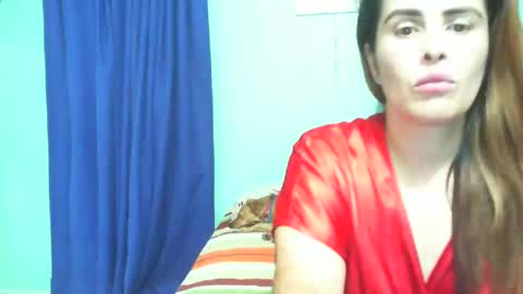 Snapshot of naugthymilf23 chatting on 10.11.25 keyra online show from 10.11.25