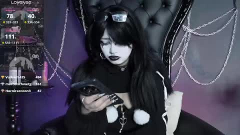 Navier  online show from 04.17.26