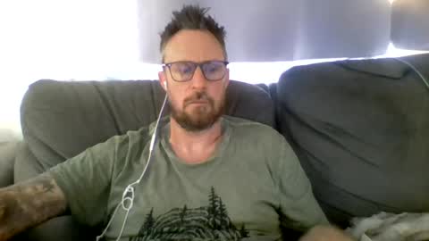 Snapshot of nawtydom1977 chatting on 08.04.26 nawtydom1977 online show from 08.04.26