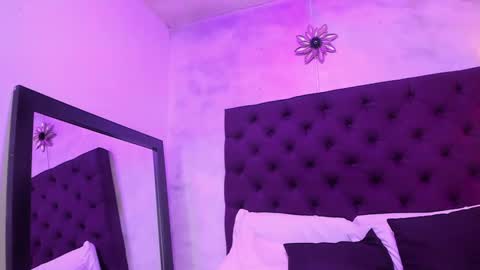 nayara_macherano online show from 02.19.25