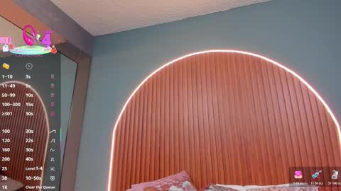 Naye  online show from 12.14.25