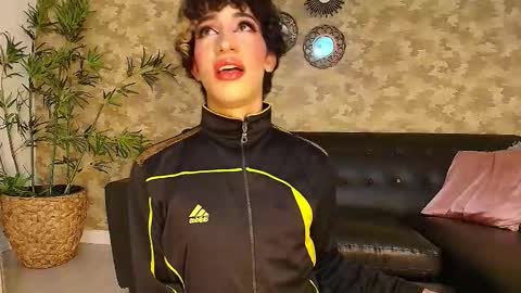 Nayla  online show from 01.09.26