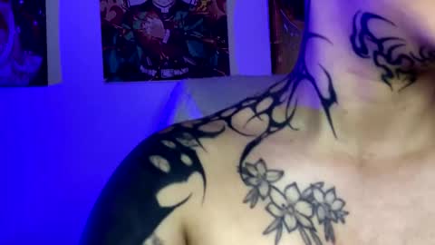 Snapshot of nazzz10 chatting on 11.30.25 nazzz10 online show from 11.30.25