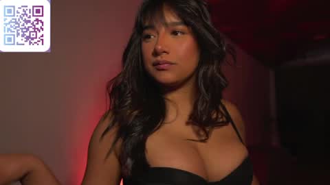 Nefertari online show from 03.31.26