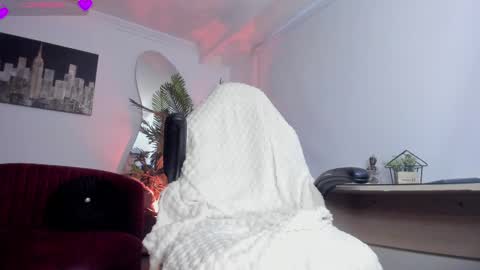 Hellen online show from 02.17.25