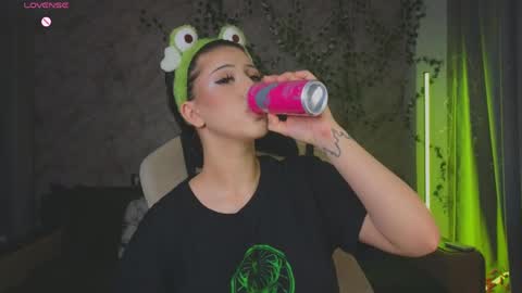 Eva online show from 04.18.26