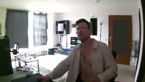 Sebastian online show from 04.24.26