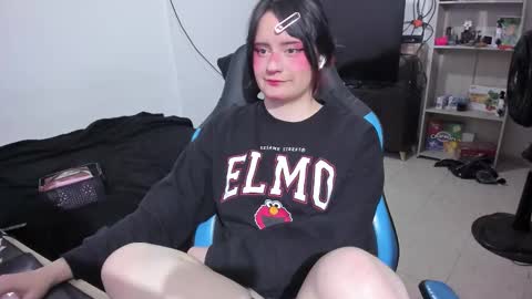 Geek Nicole    im Neeko UwU online show from 02.24.26