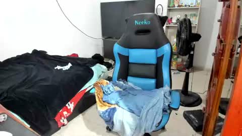 Geek Nicole    im Neeko UwU online show from 06.21.26