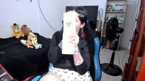 Geek Nicole    im Neeko UwU online show from 07.19.26