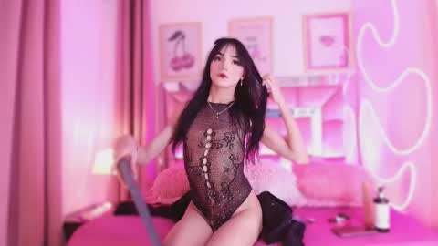 Snapshot of nefera_nox chatting on 12.04.25 nefera_nox online show from 12.04.25