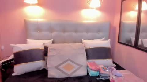 Snapshot of neferet_opal chatting on 07.16.26 neferet_opal online show from 07.16.26