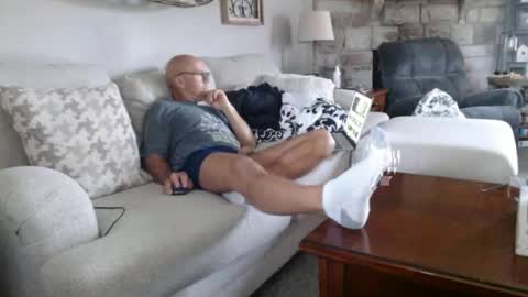 NEIGHBORGUY4U online show from 06.27.26