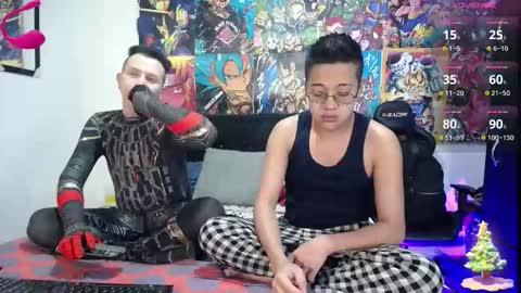 Snapshot of neithan_and_scott_ chatting on 12.21.25 NEW ONLYFANS OF SCOTT online show from 12.21.25