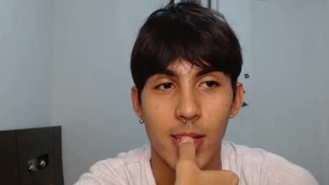 Neithanzyn online show from 01.11.25