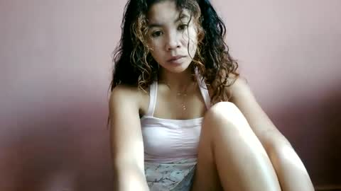Snapshot of nekeah05 chatting on 06.19.26 nekeah05 online show from 06.19.26