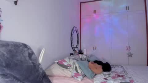 Miss Elaine New account online show from 03.20.26