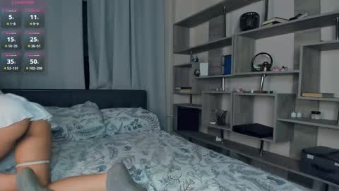 Snapshot of neldaestey chatting on 11.17.25 Vicky and Beatrice online show from 11.17.25