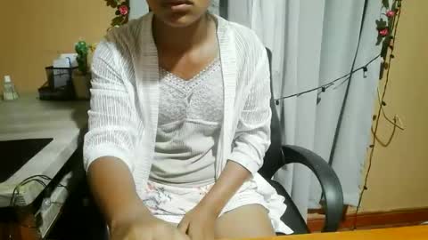 nelia_84 online show from 05.25.26