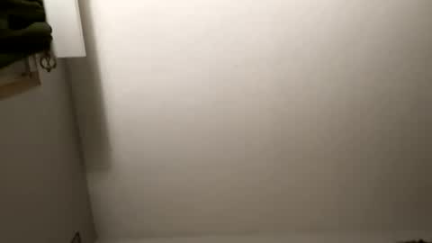 Nellie Atlas online show from 02.08.25