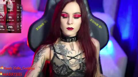    online show from 11.12.25