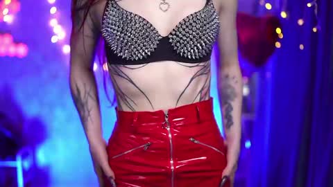    online show from 04.01.26