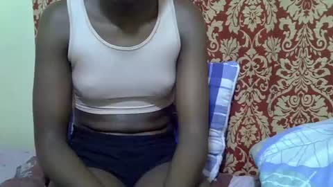 Snapshot of nelly_love001 chatting on 07.24.26 Nasty lover online show from 07.24.26