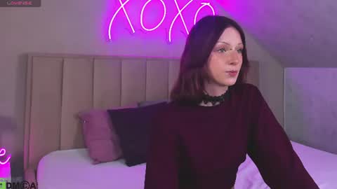 Snapshot of nelly_may chatting on 06.16.26 Nelly online show from 06.16.26