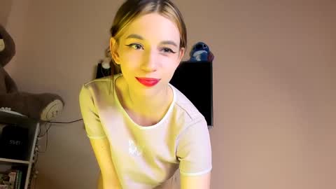 nelly_yy online show from 01.27.25
