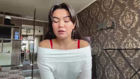 Snapshot of nellytarallo chatting on 03.14.26 Ava online show from 03.14.26