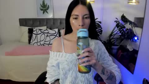 Sarah  online show from 11.12.25