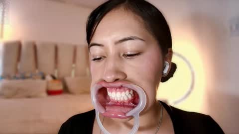 Helena    Every Friday new video for my fan club loves  online show from 01.10.25