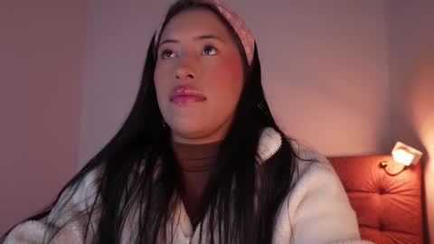 Helena    Every Friday new video for my fan club loves  online show from 10.16.25