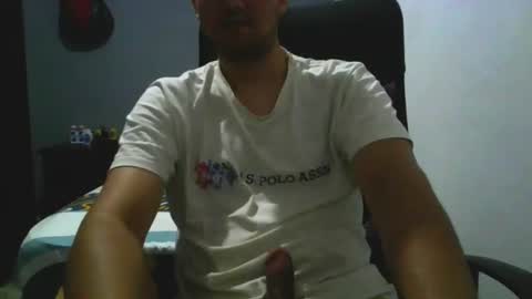 Snapshot of nerdxxx94 chatting on 06.22.26 MrBull online show from 06.22.26