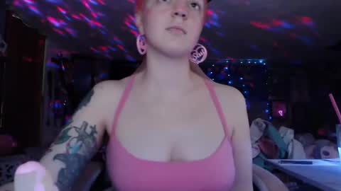 Snapshot of nerdy_squirty chatting on 03.10.25 NerdySquirty online show from 03.10.25