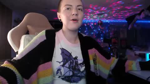 Snapshot of nerdy_squirty chatting on 09.30.25 NerdySquirty online show from 09.30.25