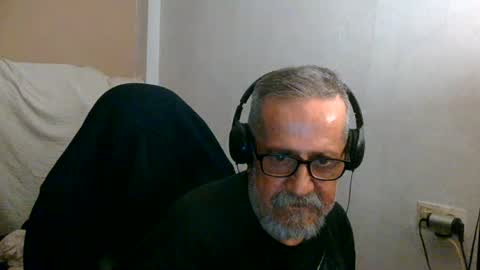 Snapshot of neron401 chatting on 06.19.26 neron401 online show from 06.19.26