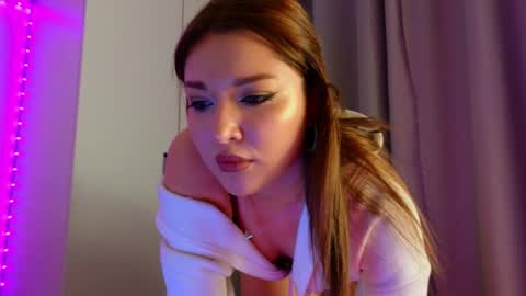 Nessa online show from 03.25.26