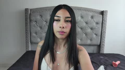 Snapshot of nesuko_kamado chatting on 01.06.25 nesuko_kamado online show from 01.06.25