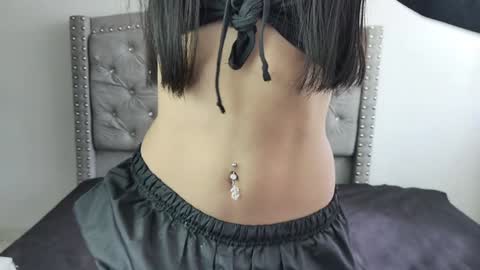 Snapshot of nesuko_kamado chatting on 01.21.25 nesuko_kamado online show from 01.21.25