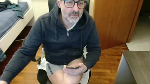 simi online show from 02.04.26