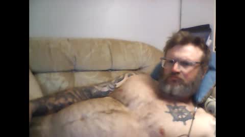Snapshot of newbreed666 chatting on 10.07.25 NEWBREED666 online show from 10.07.25