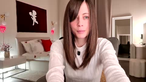 Snapshot of newchloe18 chatting on 02.13.26 newchloe18 online show from 02.13.26