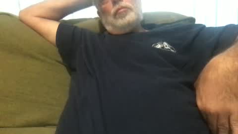 Snapshot of newtman68 chatting on 10.06.25 newtman68 online show from 10.06.25