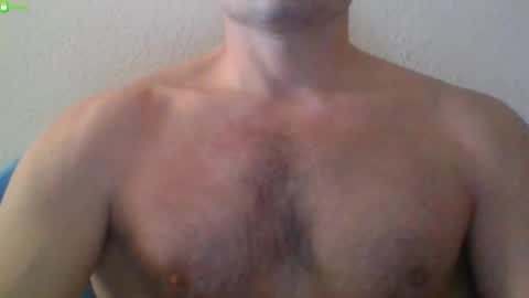 Snapshot of newtyguy90 chatting on 01.07.26 newtyguy90 online show from 01.07.26