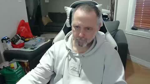 Snapshot of newvvorld chatting on 02.16.25 NewWorld online show from 02.16.25