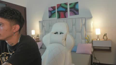 Yeison online show from 04.12.26